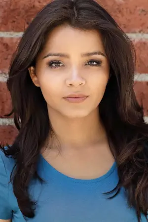 Фото Мэриэл Мартинез #330367