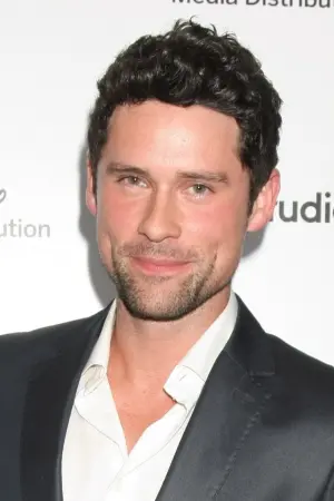 Фото Бенджамин Холлингсворт #45471