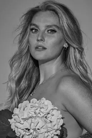 Фото  (Perrie Edwards) #191647