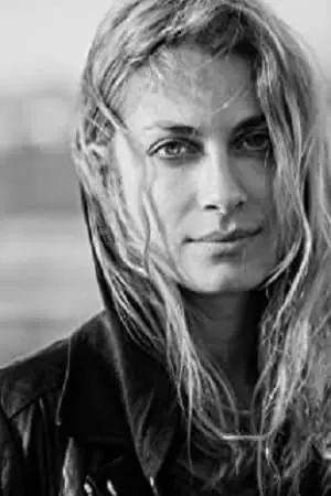 Фото Лора де Клермон-Тоннерр #75425