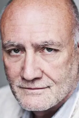 Фото  (Robert Gwilym) #191905