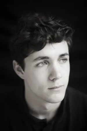 Фото Джона Хауэр-Кинг (Jonah Hauer-King) #8347