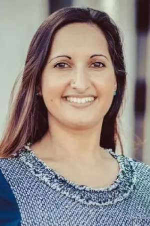 Фото Люси Мукерджи-Браун #241418