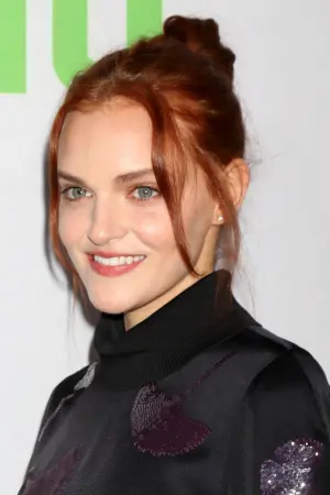 Фото Мадлен Брюэр (Madeline Brewer) #154485