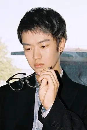 Фото Ван Итун #326593