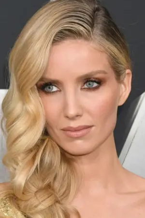 Фото Аннабель Уоллис (Annabelle Wallis) #70460