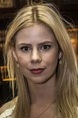 Фото  (Julie Zangenberg) #355543