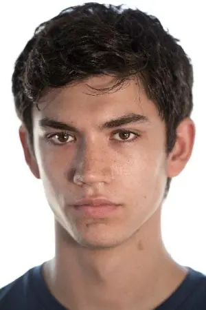 Фото Арчи Рено #18046