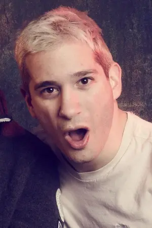 Фото Дэнни Филиппу #7347