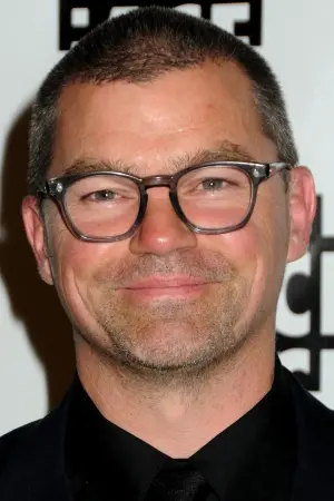 Фото Ангус Уолл #21765