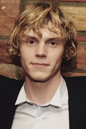Фото Эван Питерс (Evan Peters) #326457