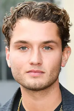 Фото Рафферти Лоу #255220