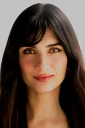 Фото Туба Бююкустун (Tuba Büyüküstün) #341091