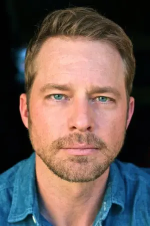 Фото Дрю Уотерс #38406