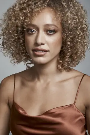 Фото Сидни Коул Александр #354960