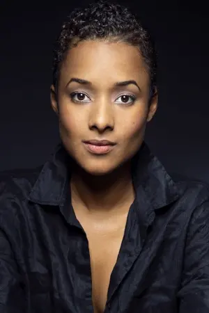 Фото София Эмберсон-Бейн #20497