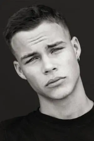 Фото Луи Соттон #137407