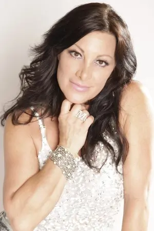 Фото Мими Лессеос #78049