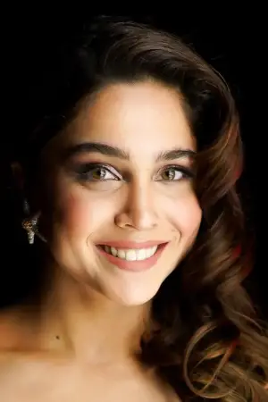 Фото  (Sharvari Wagh) #344049