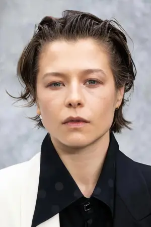 Фото Эмма Д’Арси (Emma D