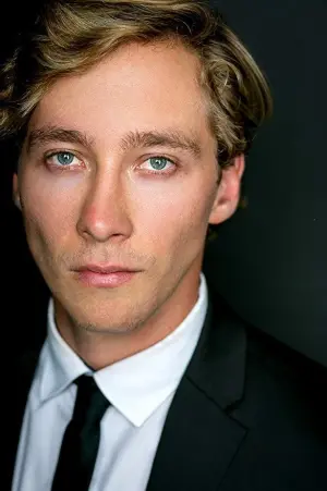 Фото Дэниел Олсон #23086