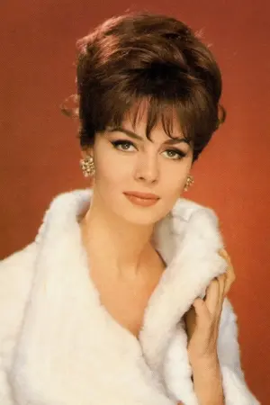 Фото Мишель Мерсье (Michèle Mercier) #201077