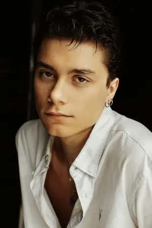 Фото  (Daniel Ferrell) #361868