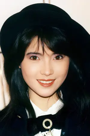 Фото Ямми Лам (Yammie Lam Kit-Ying) #330779