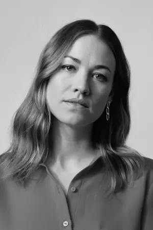 Фото Ивонн Страховски (Yvonne Strahovski) #15070