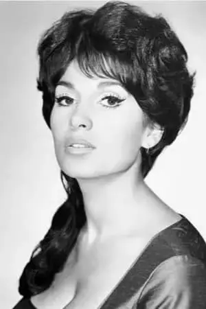 Фото Ивонн Ромен #247996