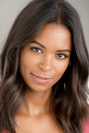 Фото Кэролайн Харрис #87405