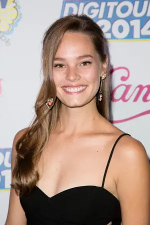 Фото  (Bailey Noble) #232283