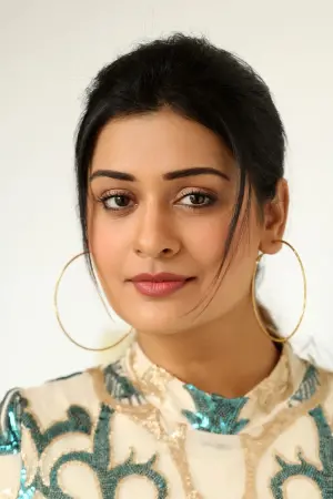 Фото  (Payal Rajput) #254988