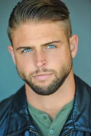 Фото Коннор Скифик #34785