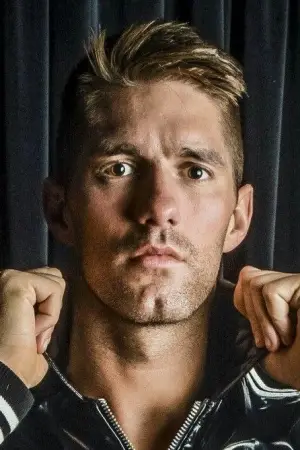 Фото Лукас Иствуэлл (Luke James Uggles Eatwell) #337372