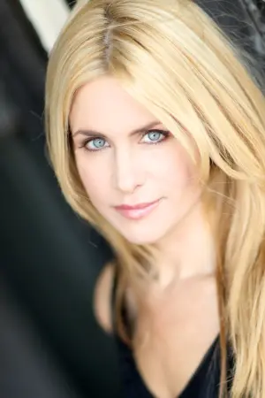 Фото Джульет Ривз Лондон #9884