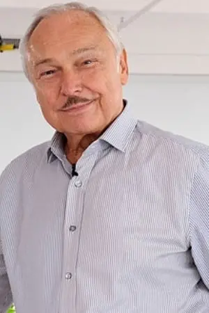 Фото Стивен Брюс #213395