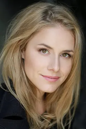 Фото Аликс Уилтон Реган #207891