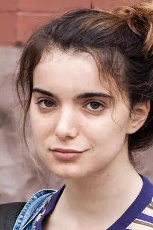 Фото Дилан Желула (Dylan Gelula) #50510