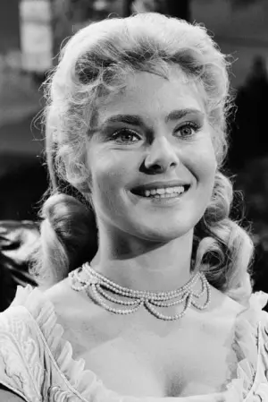 Фото Натали Транди (Natalie Trundy) #61224