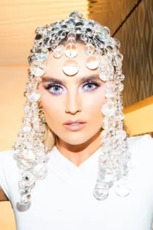 Фото  (Perrie Edwards) #191697