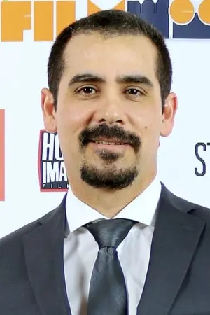 Фото  (Tony Olmos) #238661