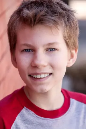 Фото Хадсон Леблан #123073