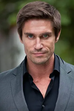 Фото Майкл Роу #31920