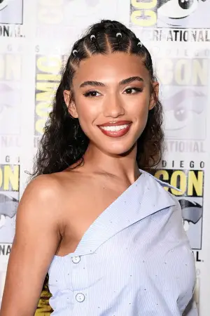 Фото Диор Гудджон #346264