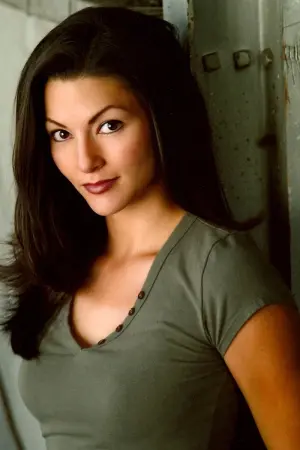 Фото Моника Янг #132451