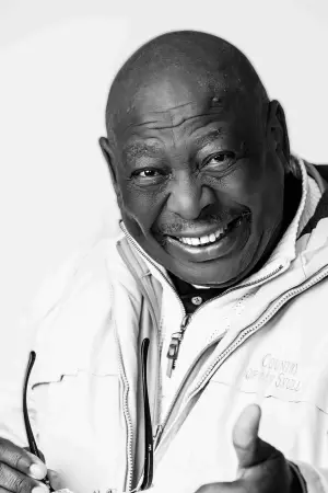 Фото Оуэн Седжаке #334157