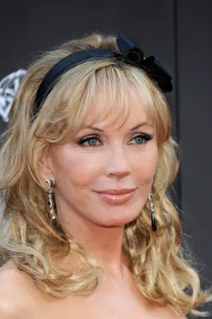 Фото Лесли-Энн Даун (Lesley-Anne Down) #115681