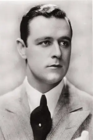 Фото Эдмунд Бернс #117825