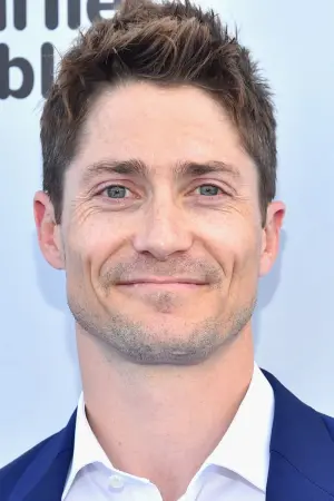 Фото Мэтью Макколл #36205